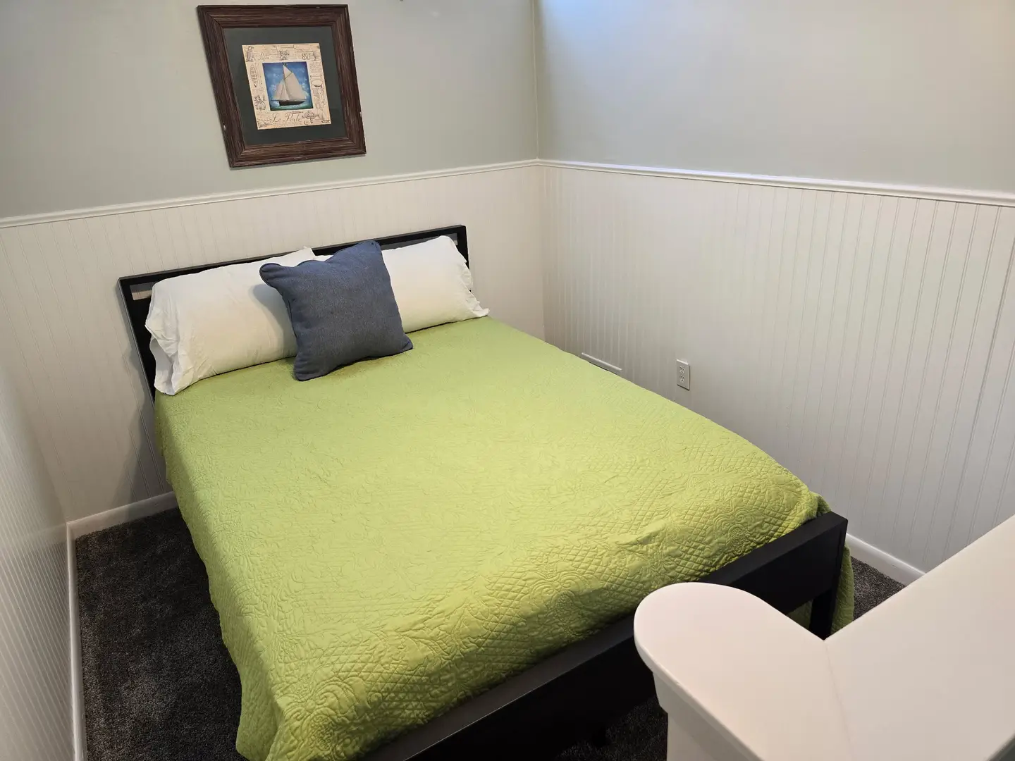 22f8487f6c2cd045933381aca7fa0aa1