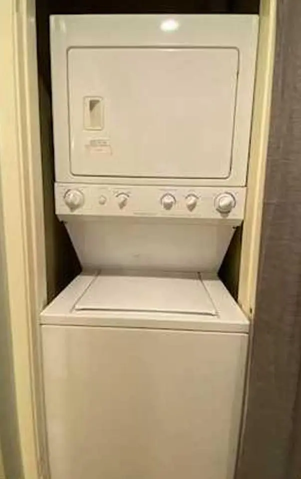 e8ce5870371d7926b19252680b4806ca